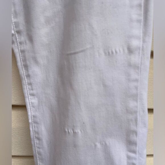 Buffalo David Bitton white ankle length midrise jeans, zipper closure,pockets,27 - Picture 3 of 7